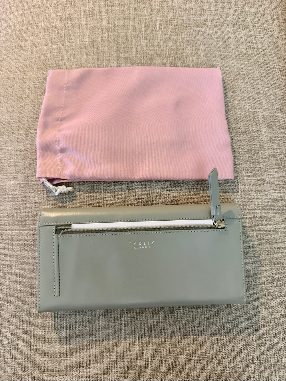 Radley London A Walk In The Park Large Leather Flapover Wallet - Picture 2 of 6